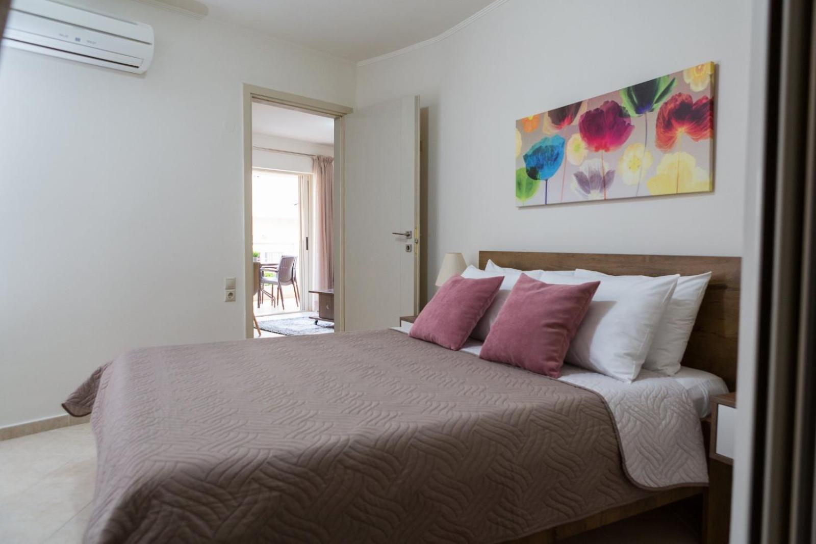Filora Apartment In The City Center Ираклион Экстерьер фото